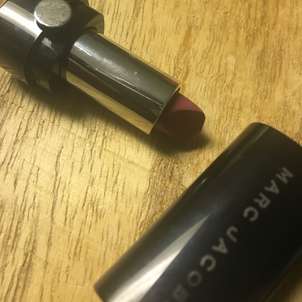 Marc Jacobs #216 mini lip stick - Picture 4 of 4